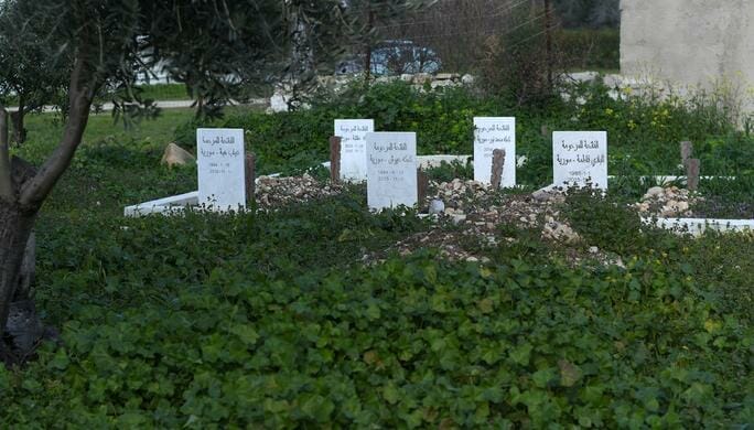 Gräber von jenen, die die Flucht über das Mittelmeer nicht überlebt haben. www.menschenfotografin.de