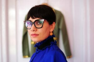 Rada Akbar hat ihre Superfrauen-Ausstellungen den in Afghanistan getöten Frauen gewidmet.