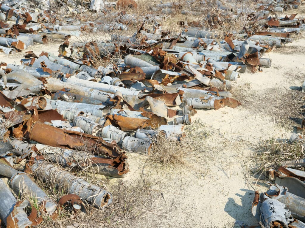 Die Staatsanwaltschaft in Charkiw sammelt an mehreren geheimen Orten die Überreste von Raketen, um sie für ihre Ermittlungen wegen Kriegsverbrechen zu nutzen.